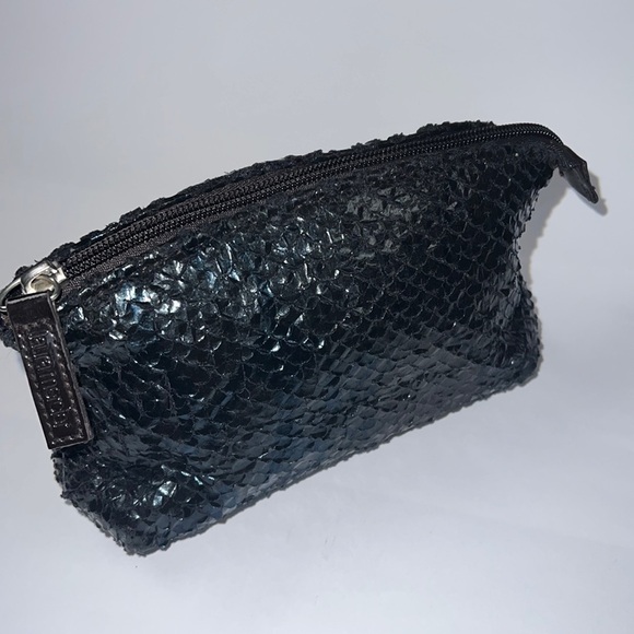 Laura Mercier Faux Snakeskin Zip Makeup Clutch - Picture 1 of 5